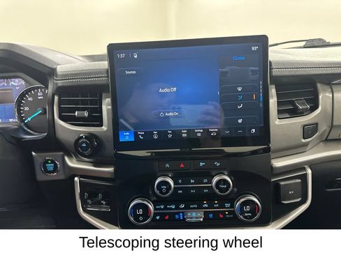 Used 2022 Ford Expedition XLT AWD/4WD image 50