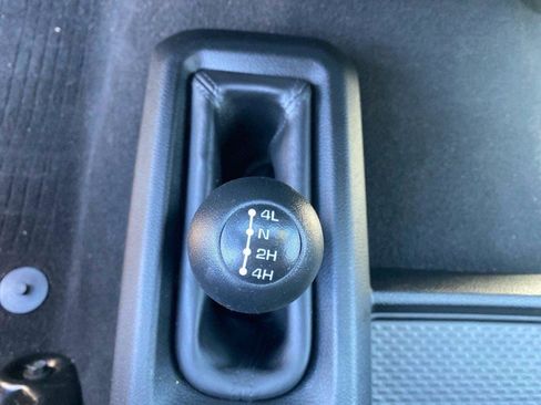 Used 2024 RAM 2500 Tradesman w/ Snow Chief Group AWD/4WD image 13