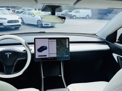 Used 2020 Tesla Model Y Long Range AWD/4WD image 12