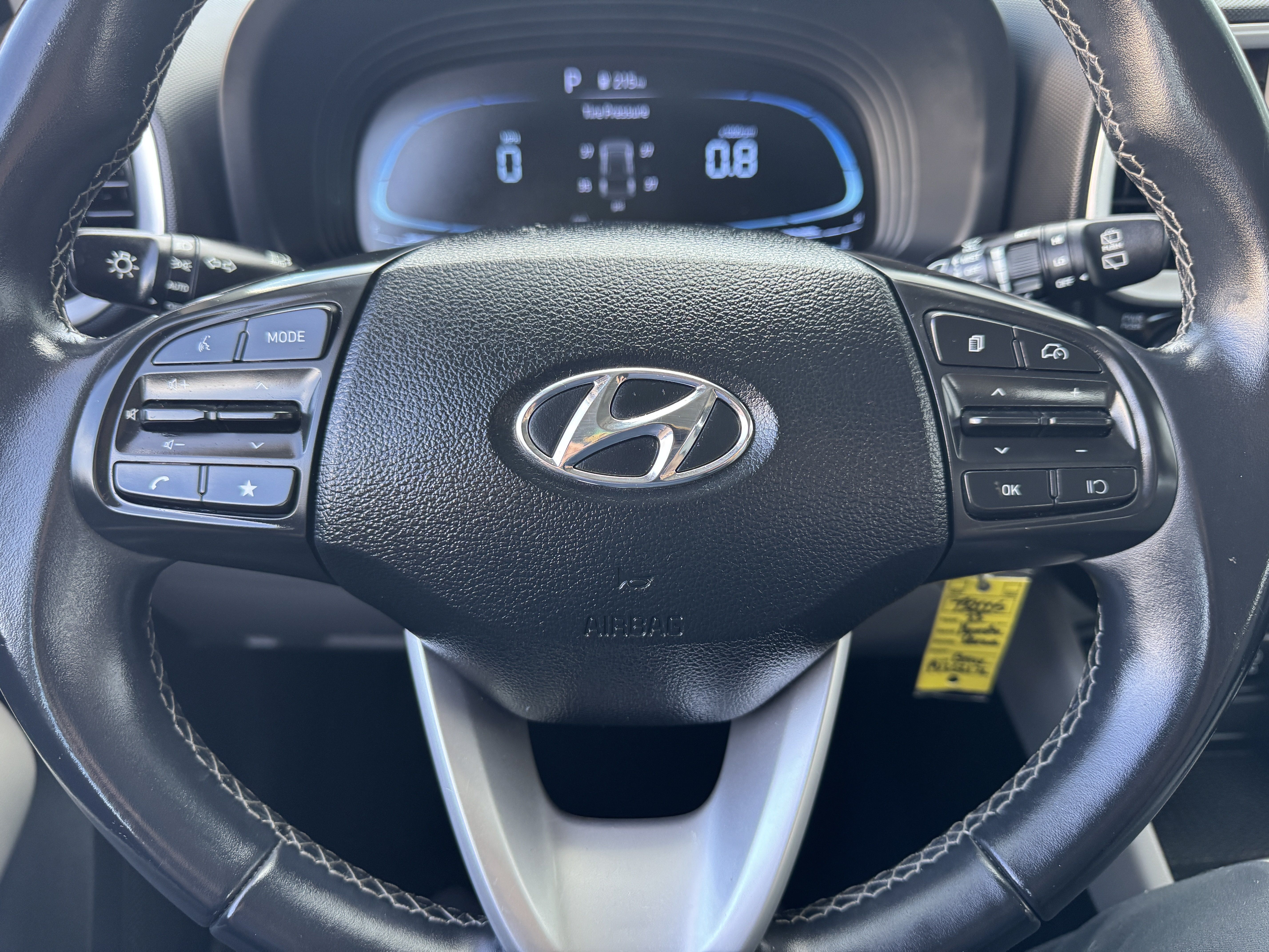 Used 2023 Hyundai Venue SEL FWD image 32