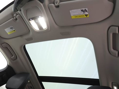 Certified 2023 Volvo XC60 B6 Ultimate w/ Protection Package Premier image 20