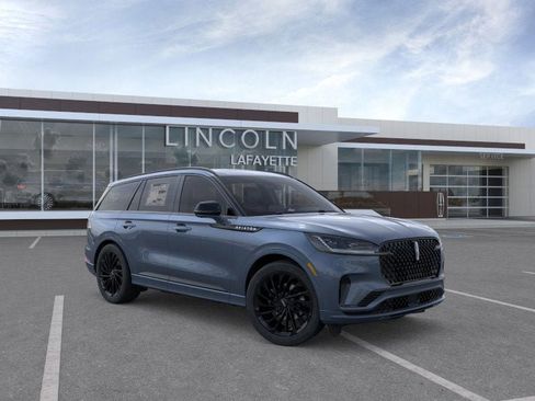 New 2026 Lincoln Aviator Reserve image 7