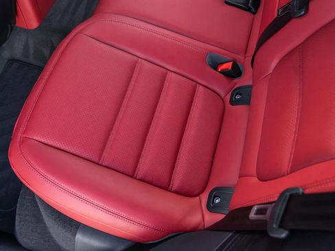 New 2026 Porsche Macan S image 78