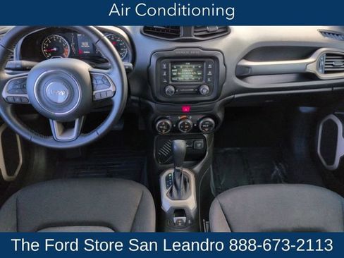 Used 2016 Jeep Renegade Latitude w/ Cold Weather Group image 13
