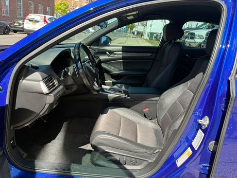 Used 2020 Honda Accord Sport image 10