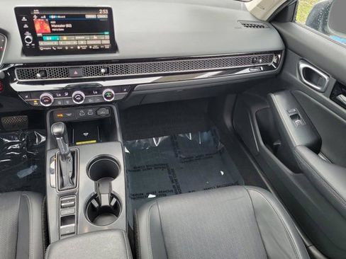 Used 2023 Honda Civic Touring image 15