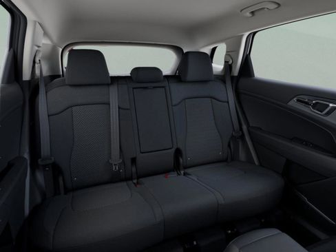 New 2026 Kia Sportage LX image 15