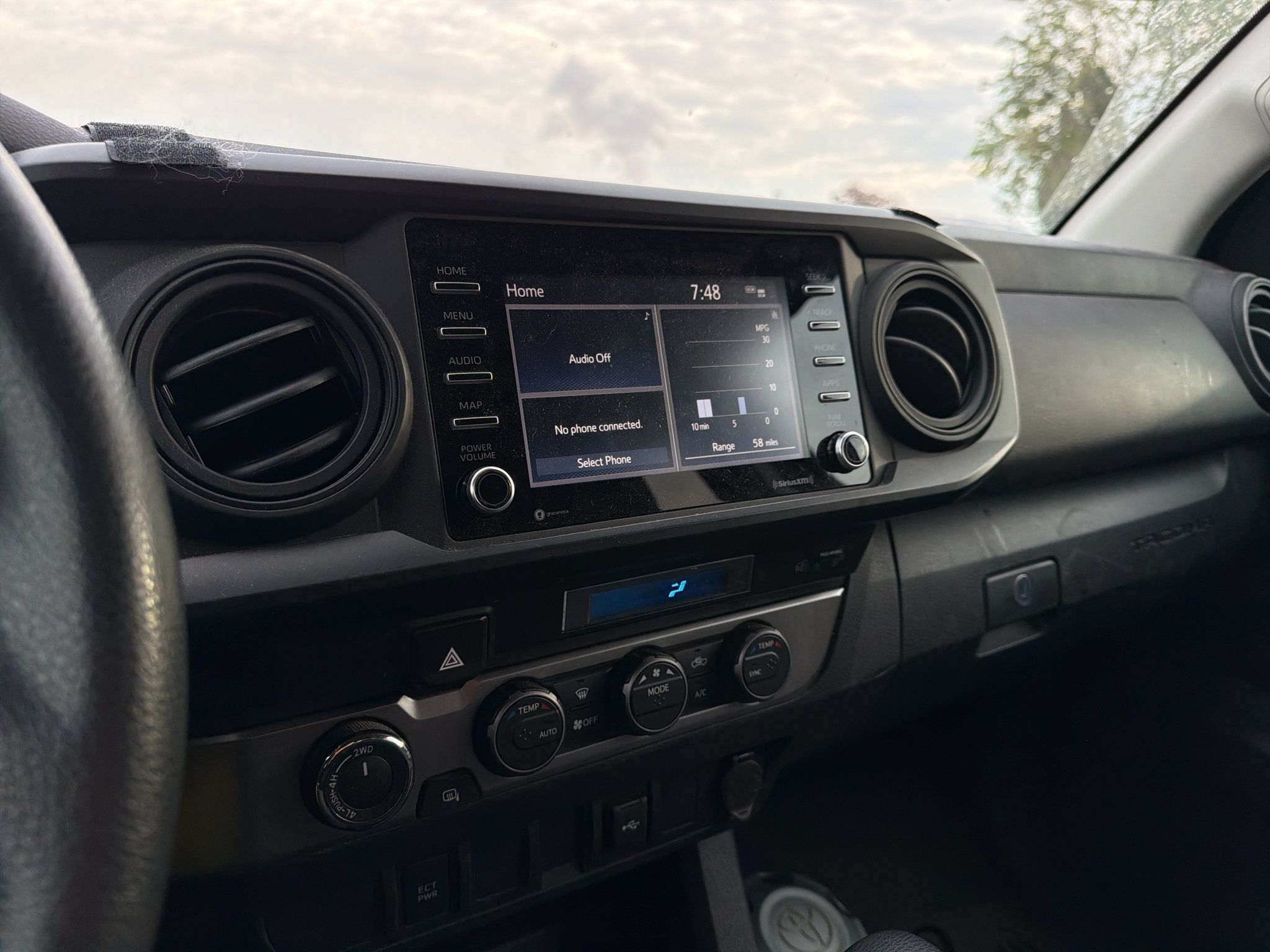 Certified 2022 Toyota Tacoma SR AWD/4WD image 4
