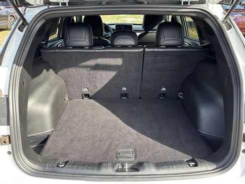 Used 2025 Jeep Compass Limited image 31