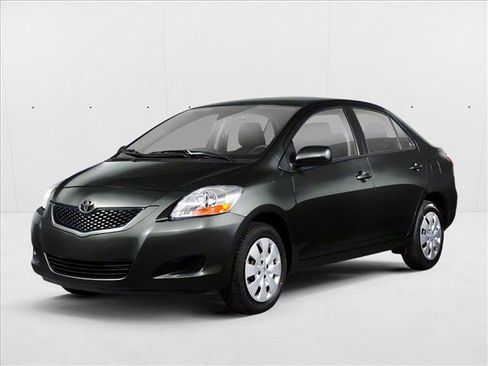 Used 2010 Toyota Yaris Sedan image 1