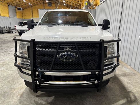 Used 2019 Ford F250 XL w/ Power Equipment Group AWD/4WD image 7