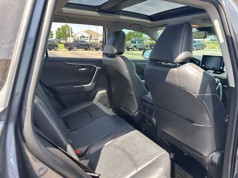 Used 2019 Toyota RAV4 Limited w/ Advanced Technology Package image 14