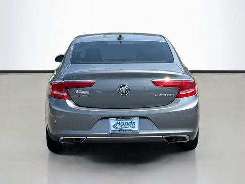 Used 2018 Buick LaCrosse Essence FWD image 6