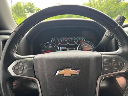Used 2014 Chevrolet Silverado 1500 LT w/ LT Convenience Package AWD/4WD image 11