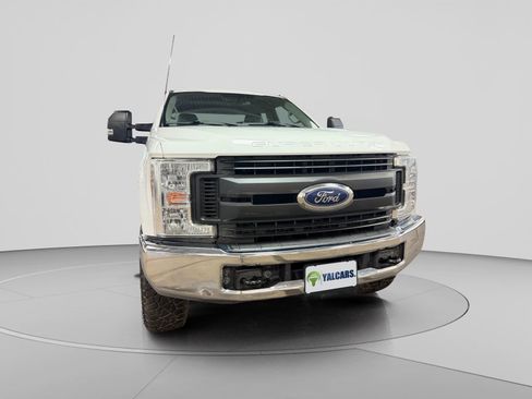 Used 2018 Ford F350 XL AWD/4WD image 45