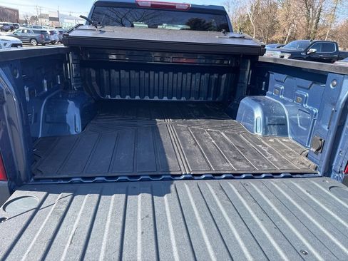 Used 2024 Chevrolet Silverado 1500 LT image 47