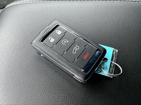 New 2026 Jeep Grand Cherokee Altitude AWD/4WD image 20