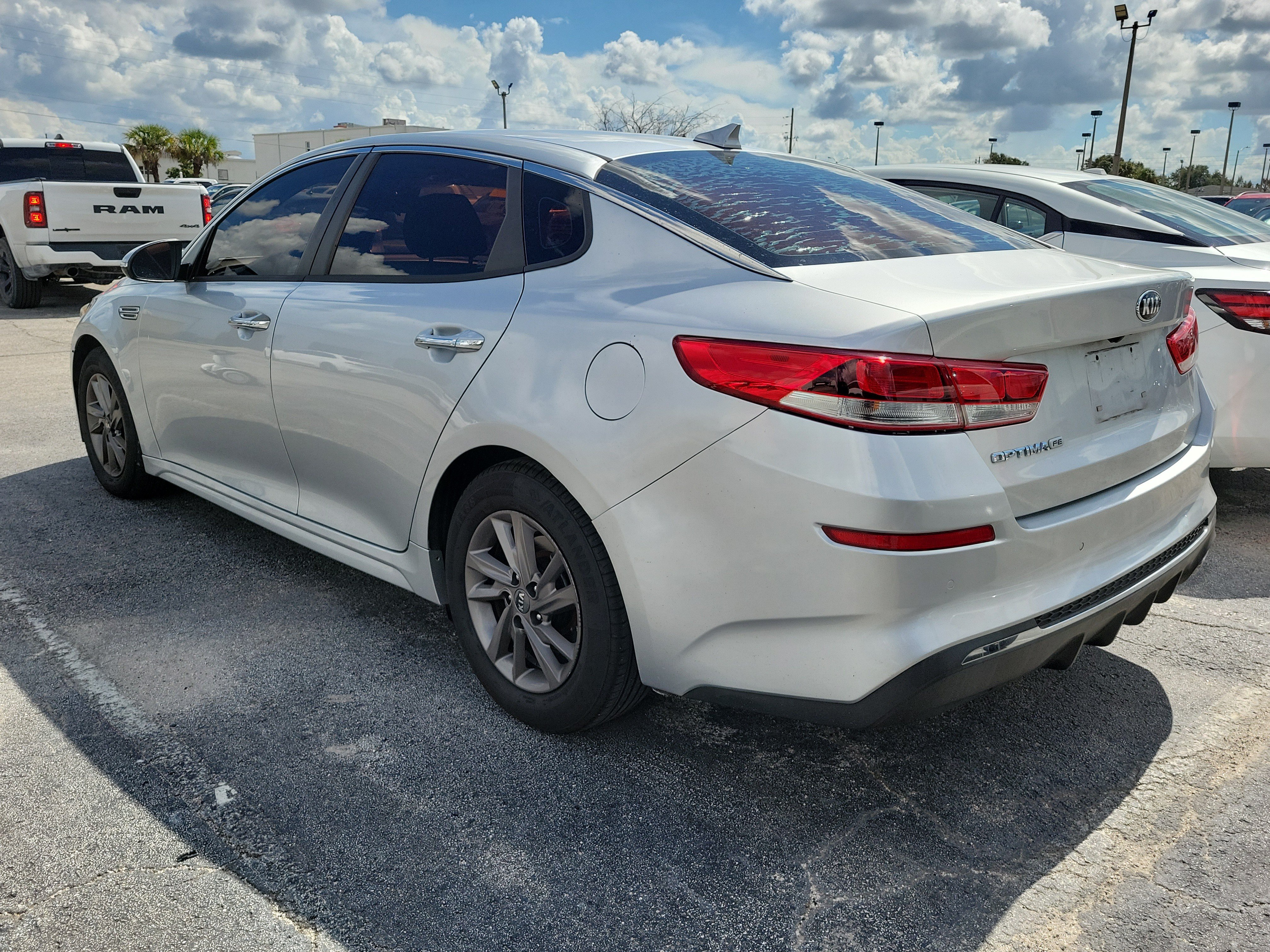 Used 2020 Kia Optima LX FWD image 5