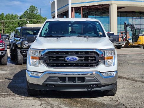 Used 2022 Ford F150 XLT image 2