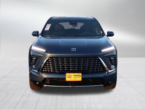 New 2026 Buick Enclave Avenir image 2