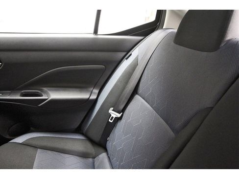 Used 2025 Nissan Versa SV w/ Trunk Package image 9