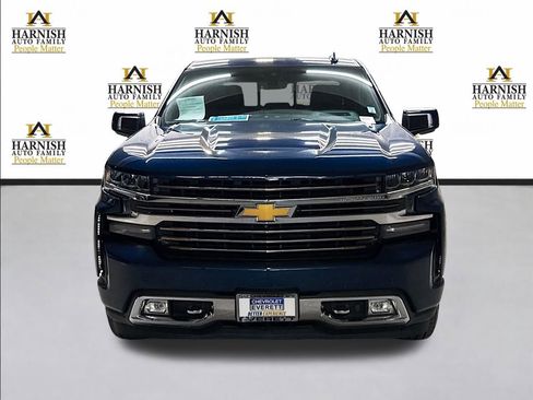Used 2021 Chevrolet Silverado 1500 High Country w/ Technology Package image 2