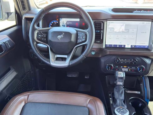Used 2022 Ford Bronco Outer Banks AWD/4WD image 25