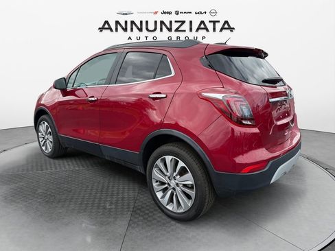 Used 2020 Buick Encore Preferred image 3