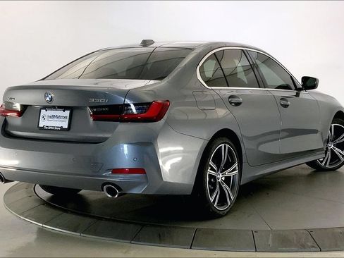 Used 2024 BMW 330i xDrive Sedan w/ Premium Package AWD/4WD image 12