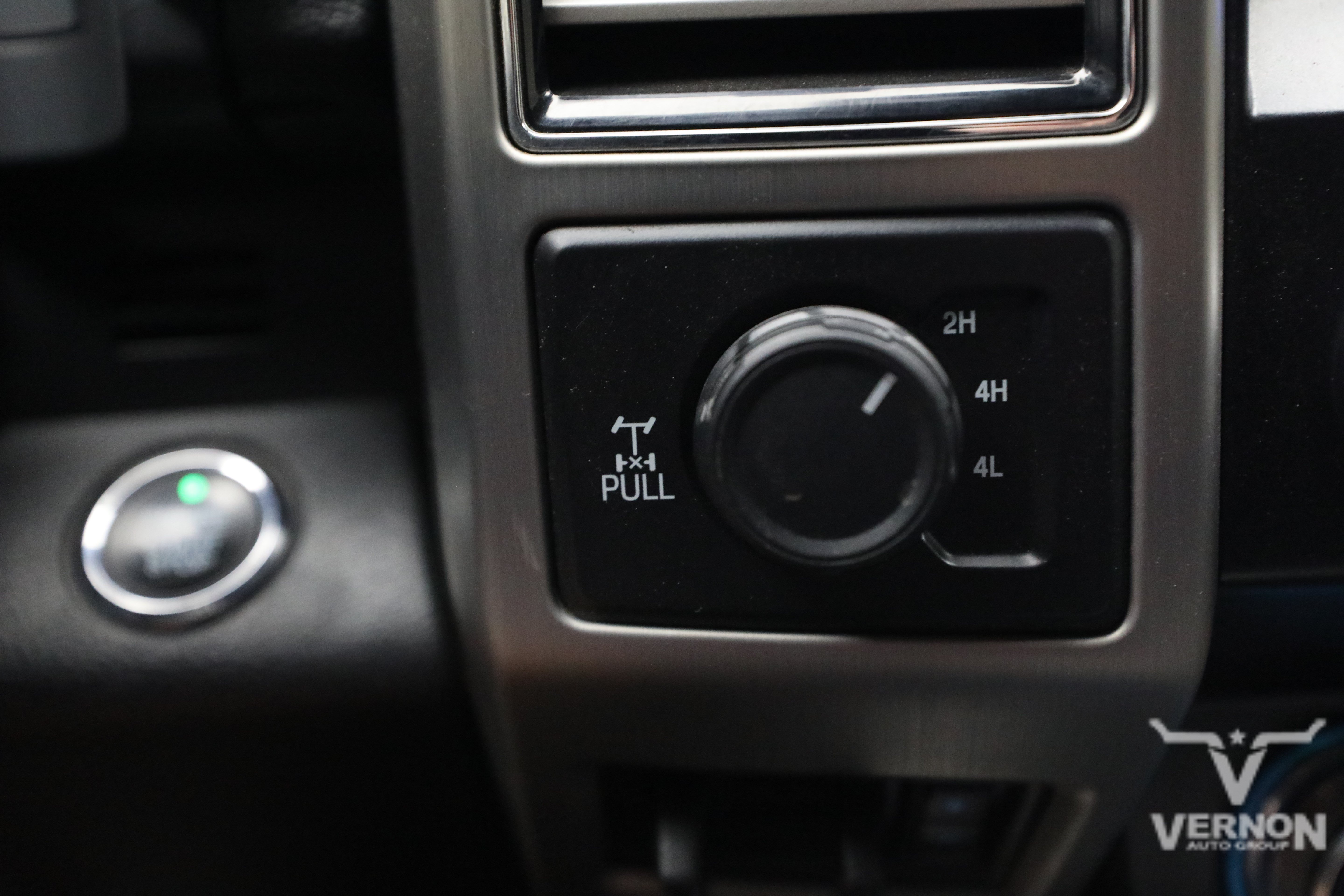 Used 2021 Ford F350 Platinum AWD/4WD image 22
