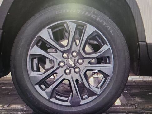 Used 2021 Chevrolet Traverse RS w/ LPO, Cargo Package image 14