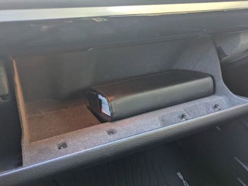 Used 2014 Porsche Cayenne Platinum Edition image 39