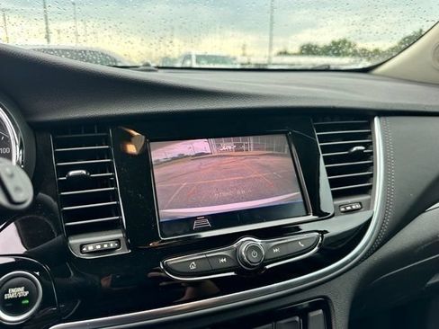 Certified 2022 Buick Encore Preferred w/ Safety Package FWD image 37