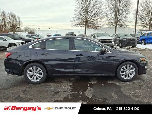 Used 2022 Chevrolet Malibu LT image 9