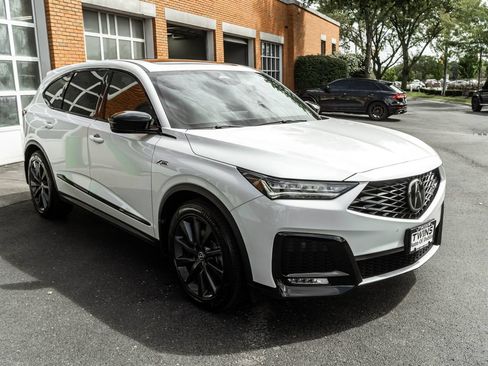 Used 2025 Acura MDX A-Spec AWD/4WD image 6