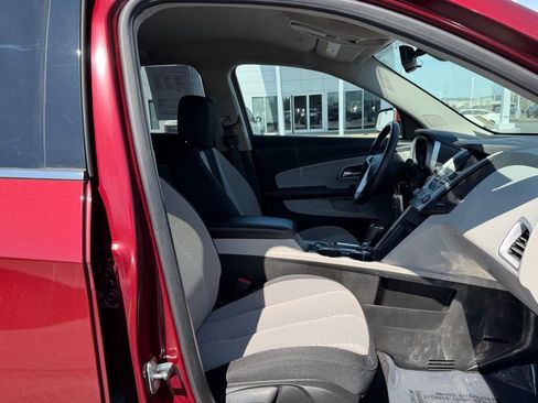 Used 2016 Chevrolet Equinox LT w/ Convenience Package image 22