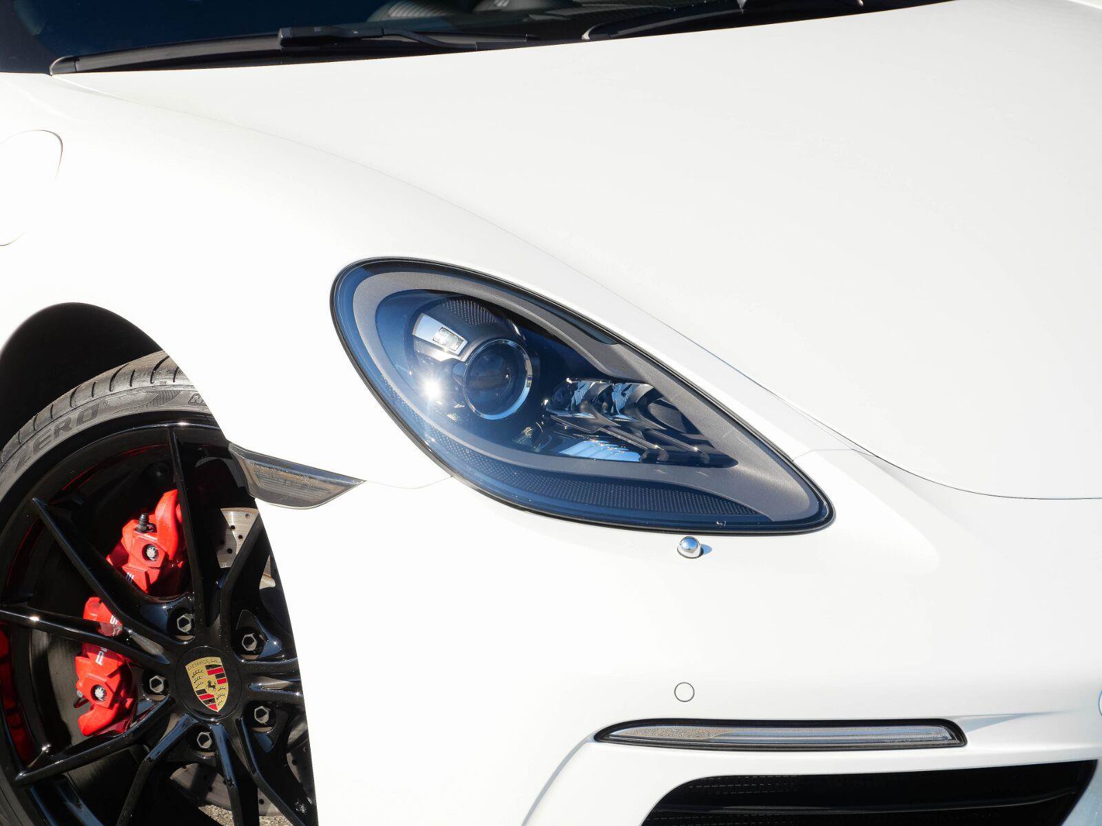 Certified 2024 Porsche 718 Cayman S w/ Premium Package RWD image 31