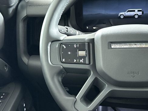 New 2025 Land Rover Defender 130 X-Dynamic SE image 12