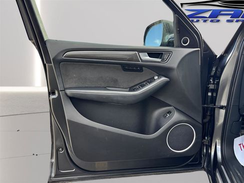 Used 2016 Audi SQ5 Premium Plus image 29