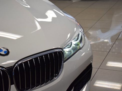 Used 2016 BMW 740i image 5