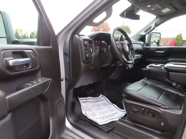 Used 2024 Chevrolet Silverado 2500 Custom w/ Custom Value Package AWD/4WD image 17