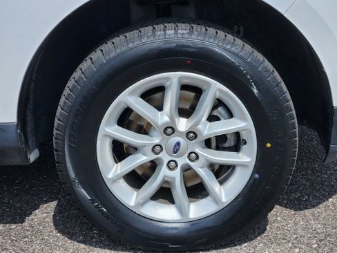 Used 2014 Ford Edge SE w/ Equipment Group 101A FWD image 30