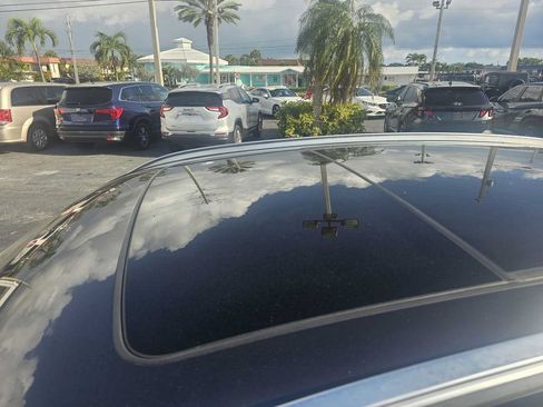 Used 2019 BMW X3 sDrive30i image 11