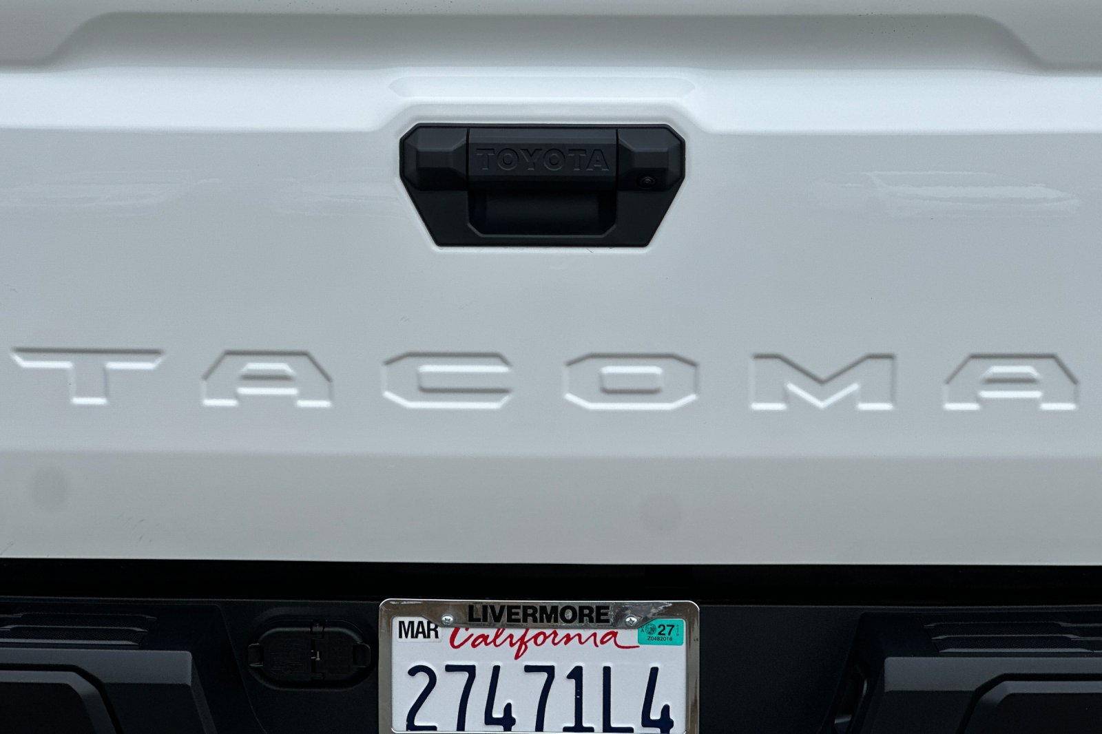 Certified 2026 Toyota Tacoma SR AWD/4WD image 47