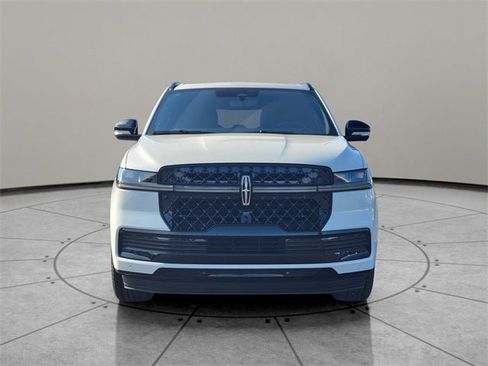 New 2025 Lincoln Navigator Reserve w/ Jet Appearance Package image 15
