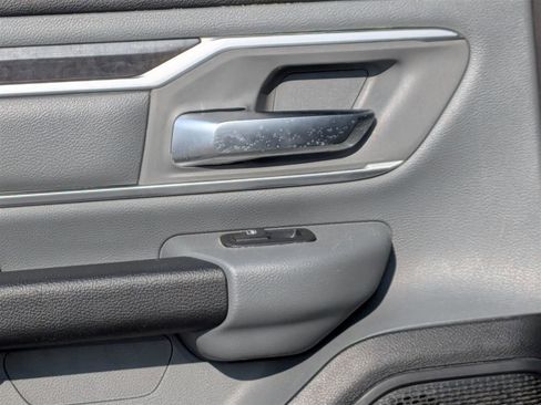 Used 2019 RAM 1500 Big Horn image 25