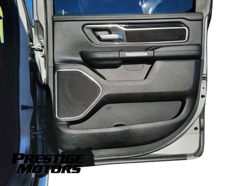 Used 2019 RAM 1500 Laramie image 36