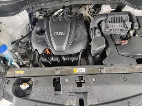Used 2016 Hyundai Santa Fe Sport AWD/4WD image 32