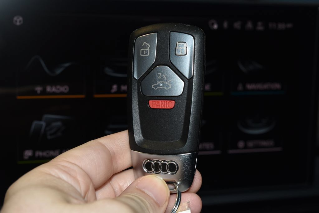 Used 2025 Audi Q5 2.0T Premium AWD/4WD image 18