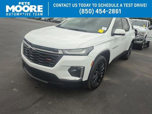 Used 2023 Chevrolet Traverse RS w/ LPO, Floor Liner Package AWD/4WD image 1